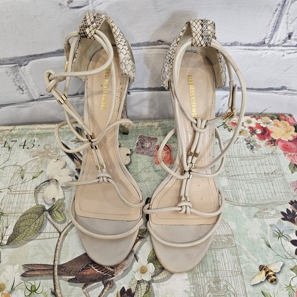 Nicholas Kirkwood Reptile and Metallic Sandals - Picture 6 of 7